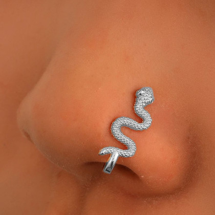 Netikras auskaras į nosį Clip Snake Silver; 1vnt Netikras auskaras į nosį Clip Snake Silver; 1vnt