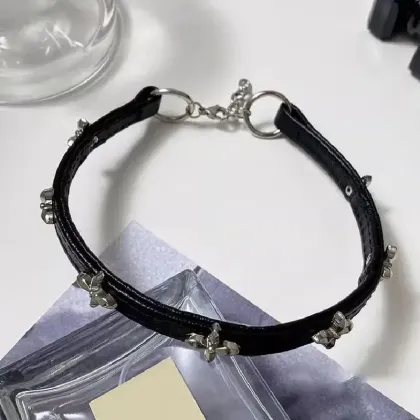 Kaklo juostelė Choker Quatrefoil 301; 1cm