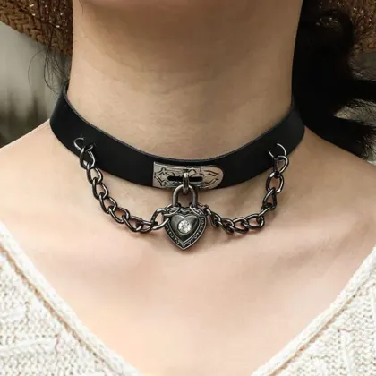 Kaklo juostelė Choker Chain Heart 624; 1.1cm