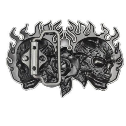 Sagtis diržui Two Skulls; 9.5x6.3cm Sagtis diržui Two Skulls; 9.5x6.3cm