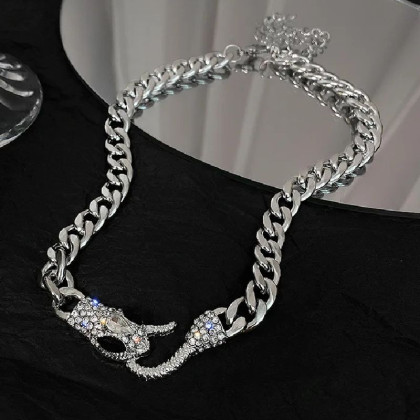 Kaklo grandinė papuošalas Gyvatė Silver juodos spalvos; 34-41cm Kaklo grandinė papuošalas Gyvatė Silver juodos spalvos; 34-41cm