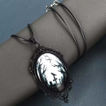 Kaklo papuošalas Gothic Morning Crow Black; 65x38mm Kaklo papuošalas Gothic Morning Crow Black; 65x38mm