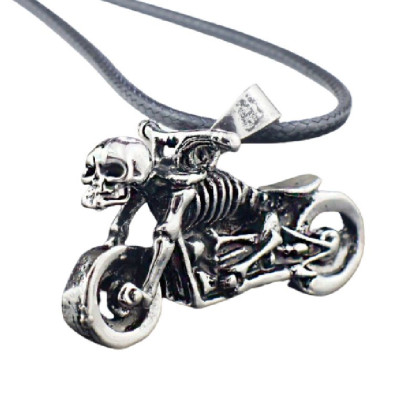 Kaklo papuošalas Night Biker; 35x20mm Kaklo papuošalas Night Biker; 35x20mm