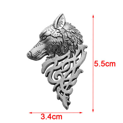 Segė Vilkas sidabro spalvos; 3.2x5.4cm Segė Vilkas sidabro spalvos; 3.2x5.4cm