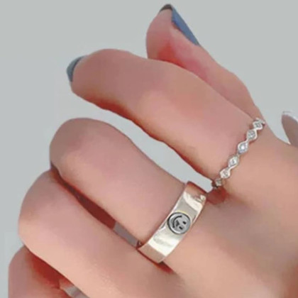 Žiedas Smile Mini Silver; 16-21 pritaikomo dydžio Žiedas Smile Mini Silver; 16-21 pritaikomo dydžio