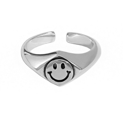 Žiedas Smile Rhombus Silver; 16-19 pritaikomo dydžio Žiedas Smile Rhombus Silver; 16-19 pritaikomo dydžio
