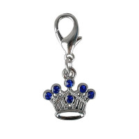 Pakabukas Karūna su melynais kristalais; 2x2cm