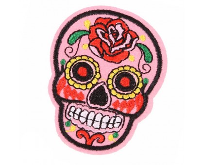 Antsiuvas medžiaginis Skull Light Pink; 7.5x5.5cm